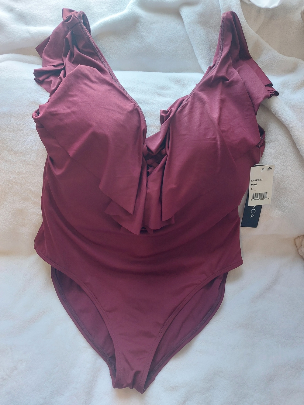 La Blanca Deep V-Neck Tummy Control One-Piece Swimsuit (Size L)